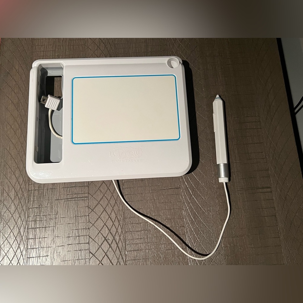 Nintendo UDraw - Picture 1 of 5